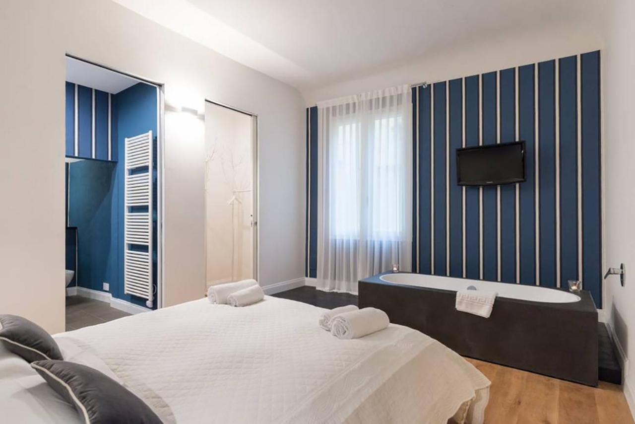 Tg - One Bedroom Luxury Apartment In The Fashion District Florenţa Exterior foto