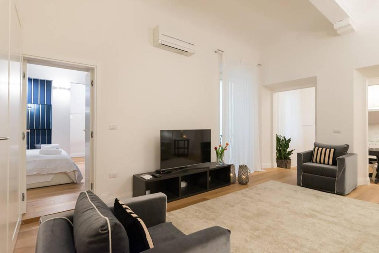 Tg - One Bedroom Luxury Apartment In The Fashion District Florenţa Exterior foto