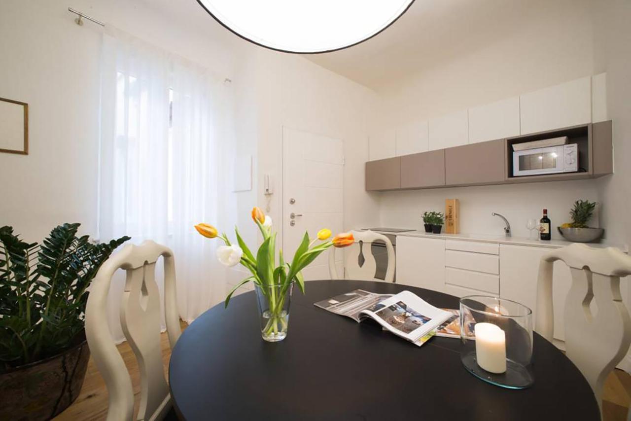 Tg - One Bedroom Luxury Apartment In The Fashion District Florenţa Exterior foto
