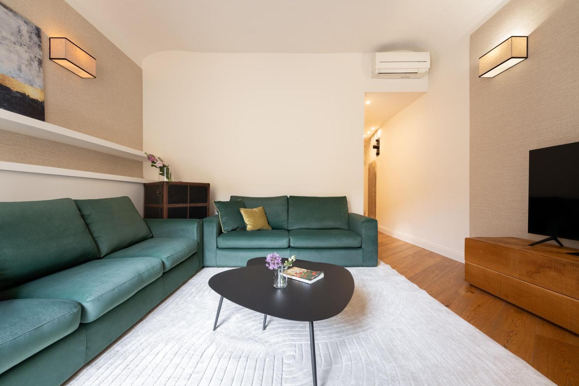 Tg - One Bedroom Luxury Apartment In The Fashion District Florenţa Exterior foto