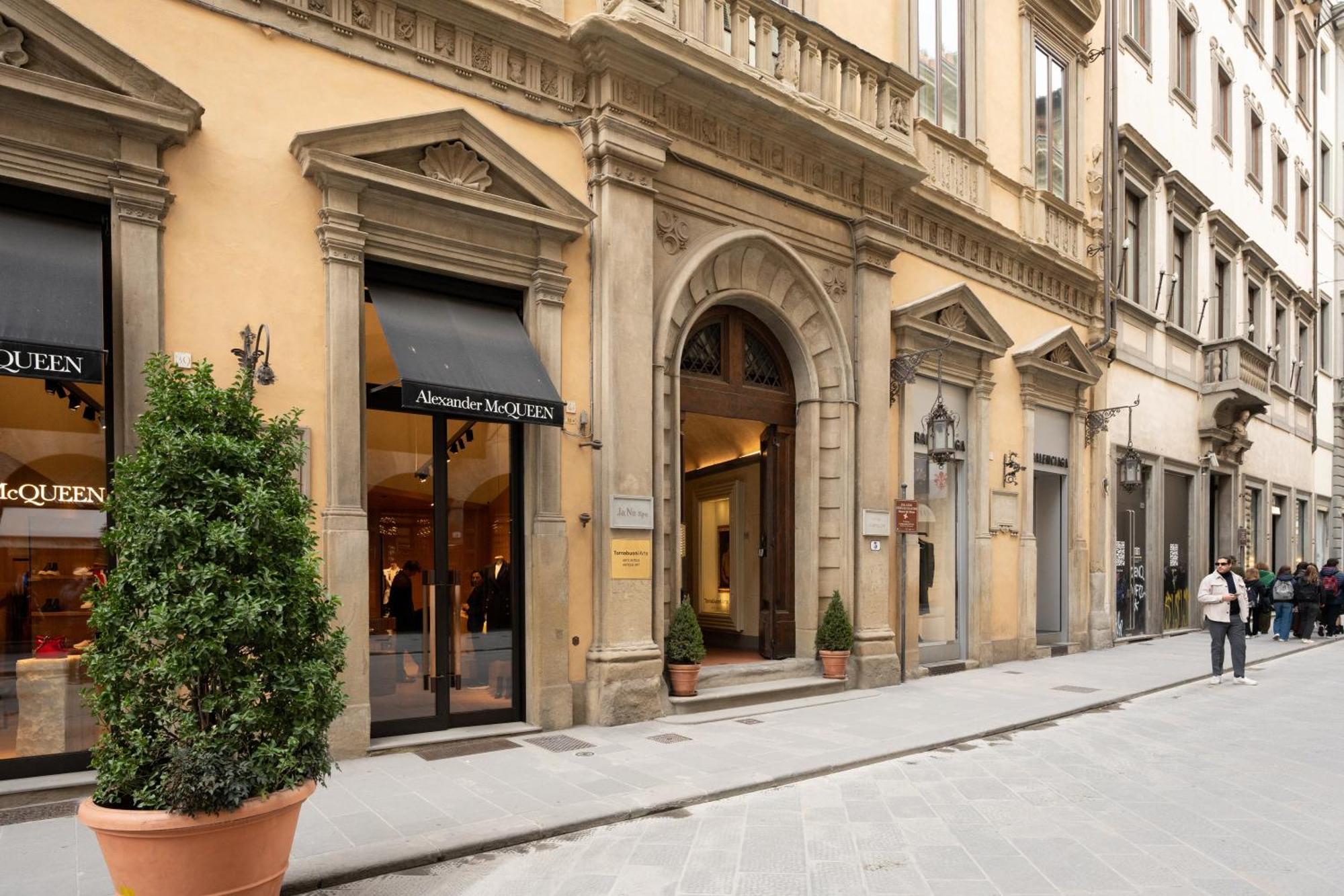 Tg - One Bedroom Luxury Apartment In The Fashion District Florenţa Exterior foto