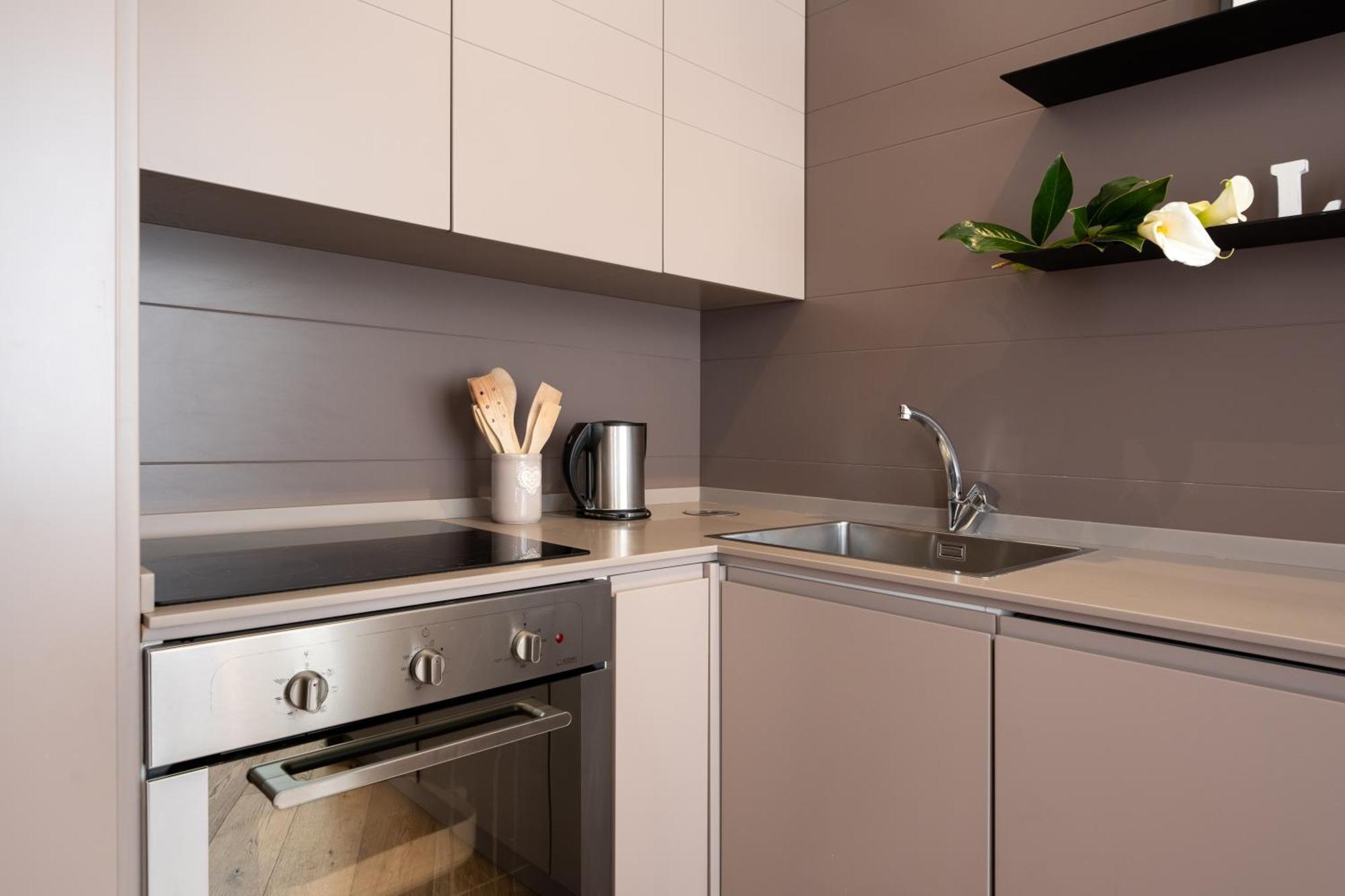 Tg - One Bedroom Luxury Apartment In The Fashion District Florenţa Exterior foto